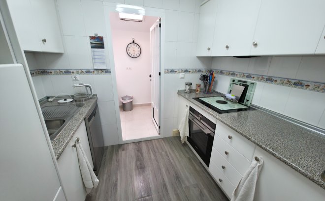 Resale - Apartment -
Vistabella Golf Entre Naranjos - Inland