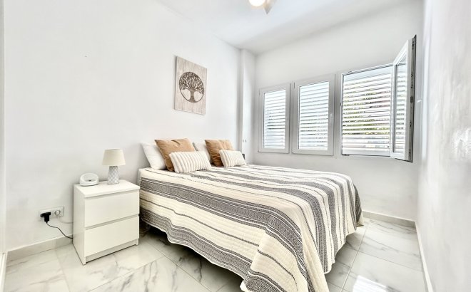 Resale - Apartment -
La Zenia - Costa Blanca