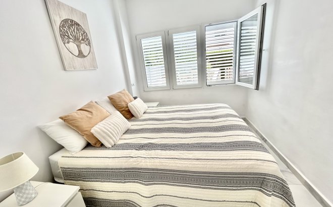 Resale - Apartment -
La Zenia - Costa Blanca