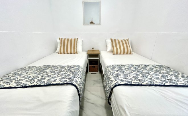 Resale - Apartment -
La Zenia - Costa Blanca