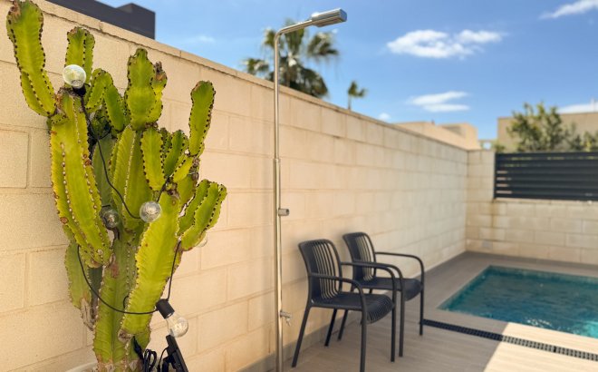 Resale - Villa -
Ciudad Quesada - Costa Blanca