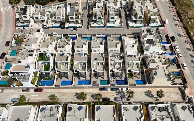 Resale - Villa -
Ciudad Quesada - Costa Blanca