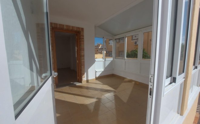 Resale - Town House -
Rojales - Inland