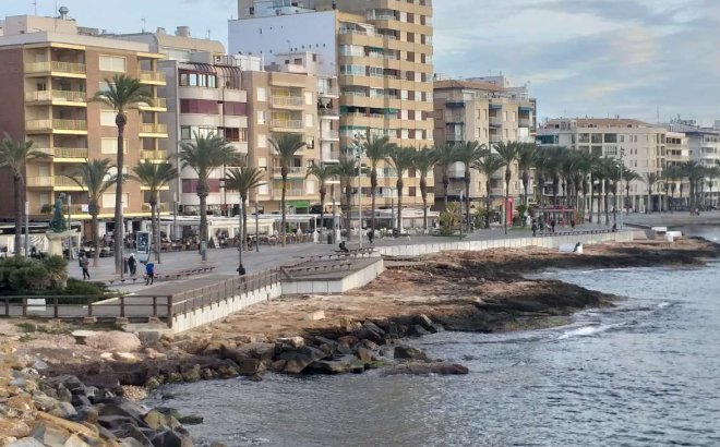 Resale - Apartment -
Torrevieja - Costa Blanca