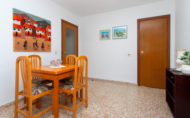 Revente - Penthouse -
Torrevieja - Playa del Cura