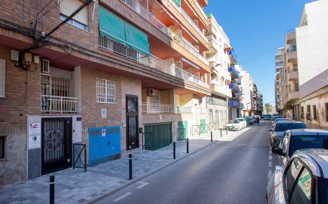 Revente - Penthouse -
Torrevieja - Playa del Cura