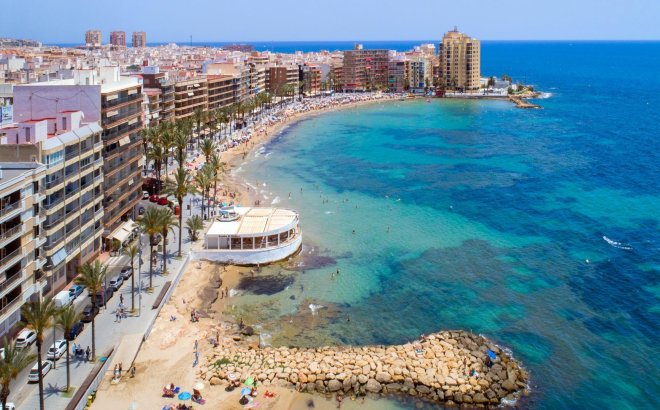Revente - Penthouse -
Torrevieja - Playa del Cura