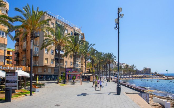 Revente - Penthouse -
Torrevieja - Playa del Cura