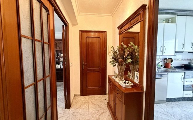Resale - Apartment -
Torrevieja - Costa Blanca
