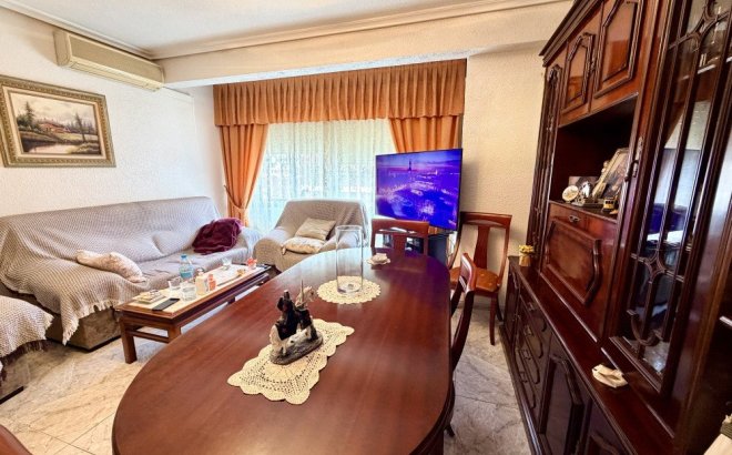 Resale - Apartment -
Torrevieja - Costa Blanca