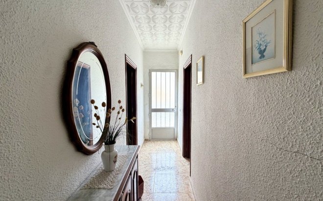 Resale - Apartment -
Torrevieja - Costa Blanca