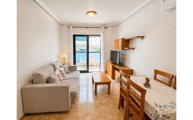 Resale - Apartment -
Orihuela Costa - Costa Blanca