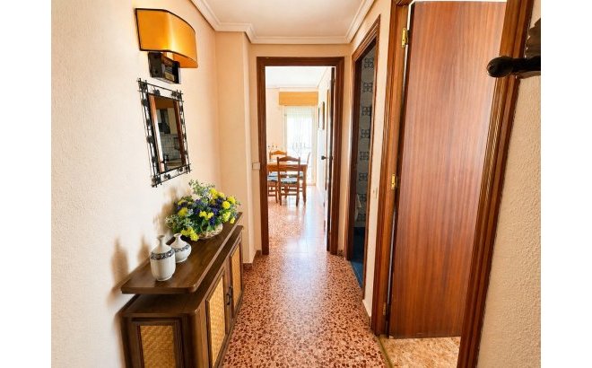Resale - Apartment -
Torrevieja - Costa Blanca