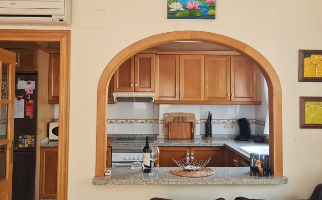 Revente - Villa -
Orihuela Costa - Costa Blanca