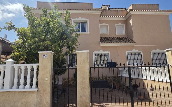 Revente - Villa -
Orihuela Costa - Costa Blanca