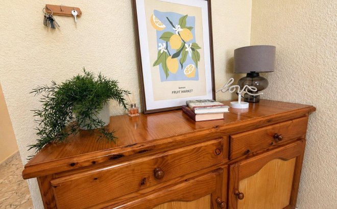 Resale - Apartment -
Torrevieja - Habaneras