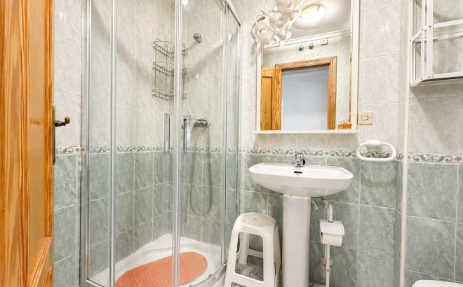Resale - Apartment -
Torrevieja - Habaneras