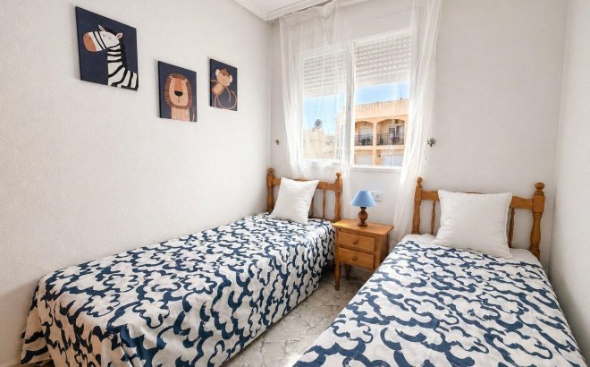 Resale - Apartment -
Torrevieja - Habaneras