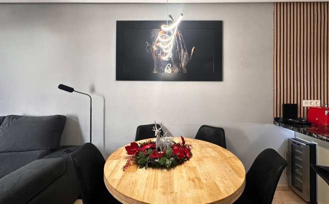 Resale - Apartment -
Torrevieja - Costa Blanca