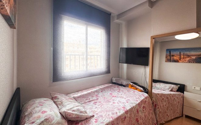 Resale - Apartment -
Torrevieja - Costa Blanca
