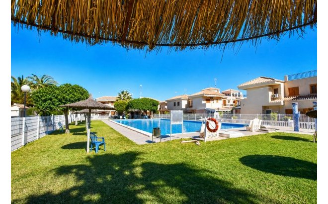 Resale - Apartment -
Orihuela Costa - Costa Blanca