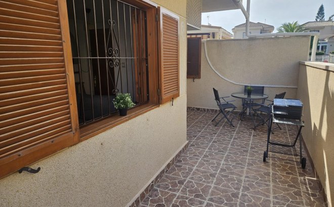 Resale - Apartment -
Orihuela Costa - La Zenia