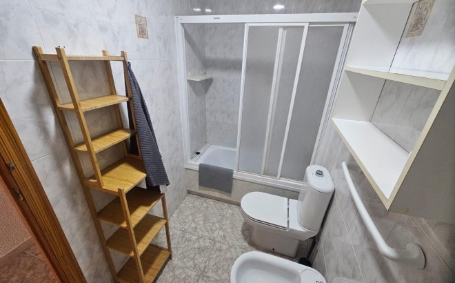Resale - Apartment -
Orihuela Costa - La Zenia