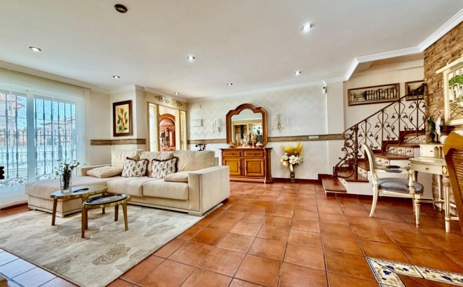 Resale - Semi Detached -
Orihuela Costa - La Zenia