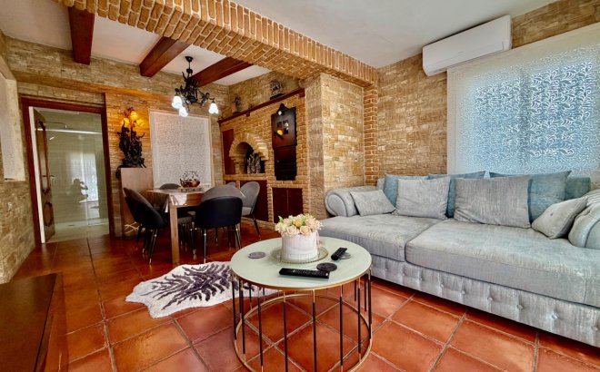Resale - Semi Detached -
Orihuela Costa - La Zenia