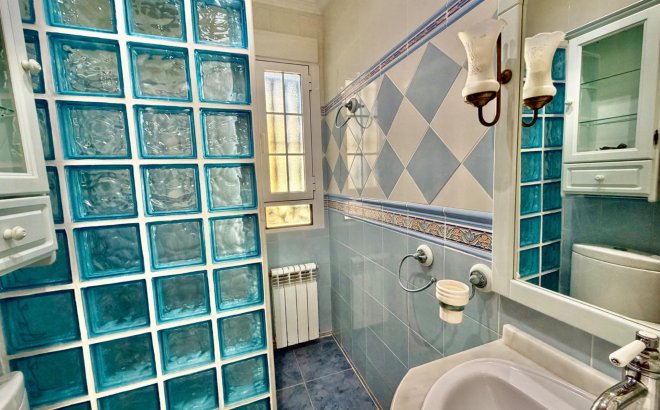 Resale - Semi Detached -
Orihuela Costa - La Zenia