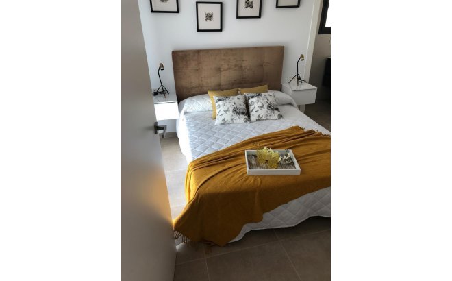 Resale - Villa -
Benijofar - Pueblo 4