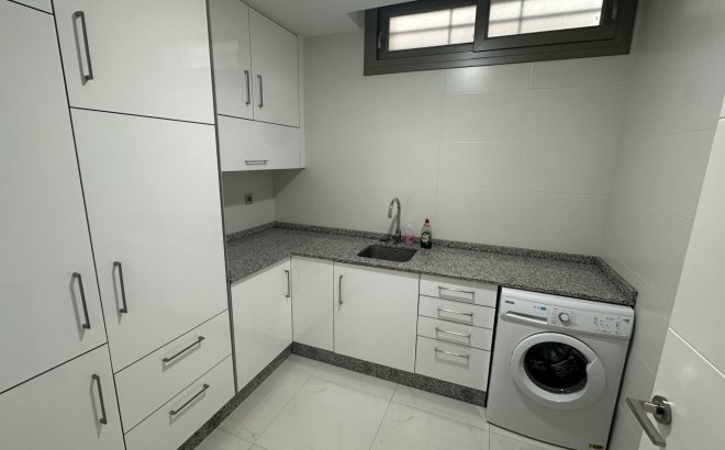 Resale - Villa -
Orihuela Costa - Costa Blanca