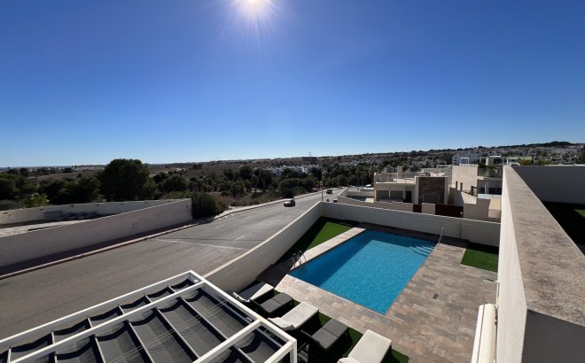 Resale - Villa -
Orihuela Costa - Costa Blanca