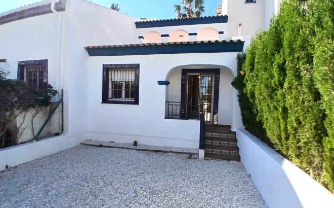 Resale - Bungalow -
Villamartin - Costa Blanca