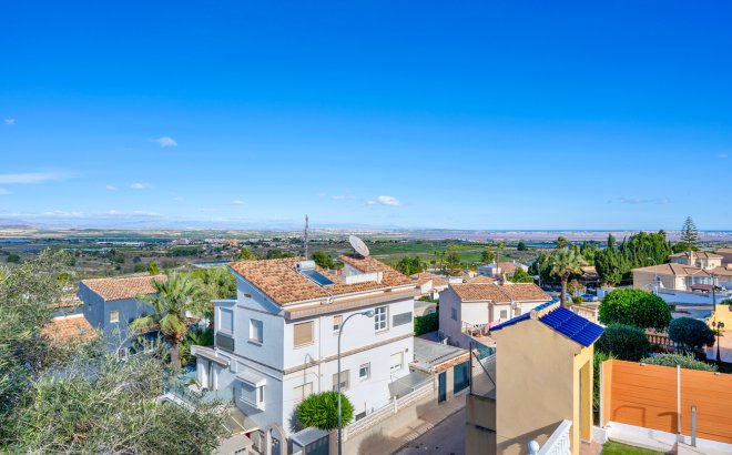Resale - Villa -
Ciudad De Las Comunicaciones - Costa Blanca