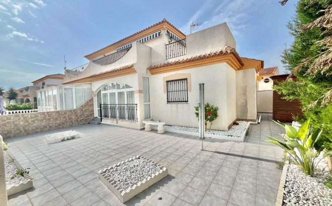 Resale - Quad House -
Orihuela Costa - Playa Flamenca