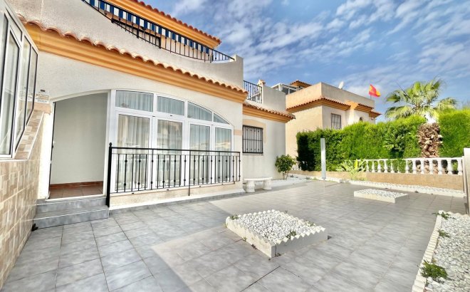 Resale - Quad House -
Orihuela Costa - Playa Flamenca
