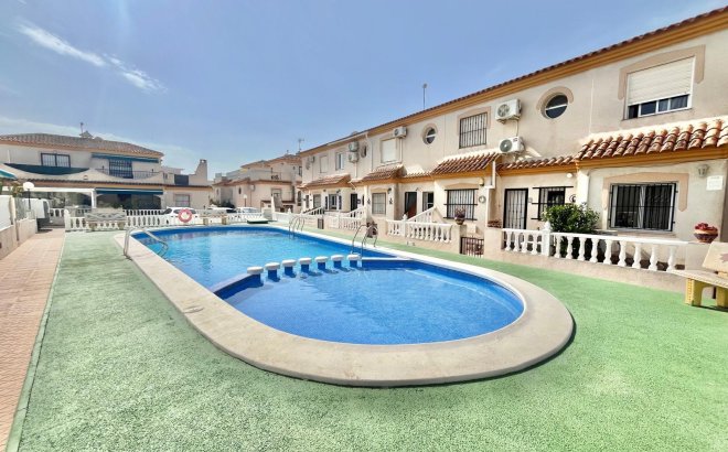 Resale - Quad House -
Orihuela Costa - Playa Flamenca