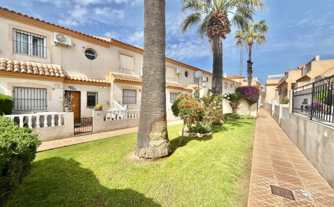 Resale - Quad House -
Orihuela Costa - Playa Flamenca