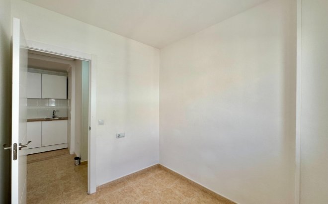 Resale - Apartment -
Torrevieja - Centro