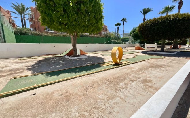 Resale - Bungalow -
Torrevieja - Torreblanca