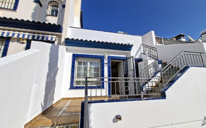 Resale - Bungalow -
Orihuela Costa - Villamartín-las Filipinas