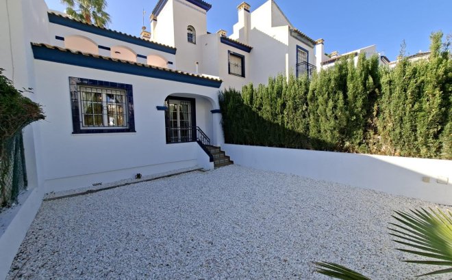 Resale - Bungalow -
Orihuela Costa - Villamartín-las Filipinas