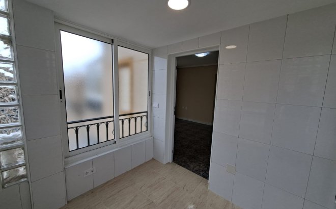 Resale - Apartment -
Orihuela Costa - Costa Blanca