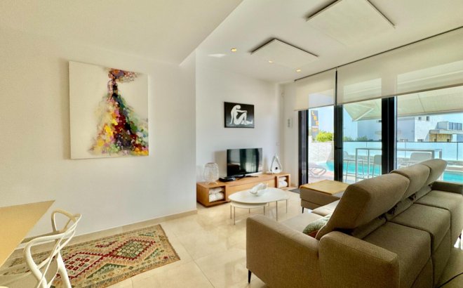 Resale - Villa -
San Miguel de Salinas - Bellavista