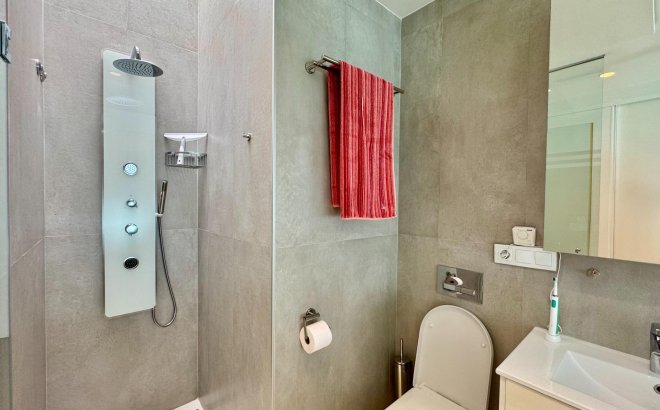 Resale - Villa -
San Miguel de Salinas - Bellavista