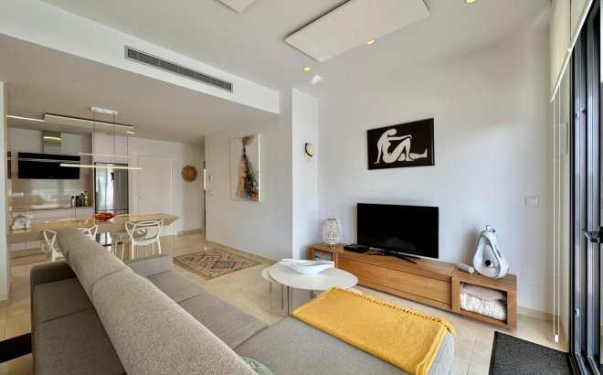 Resale - Villa -
San Miguel de Salinas - Bellavista