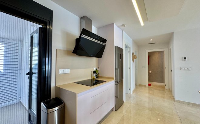 Resale - Villa -
San Miguel de Salinas - Bellavista