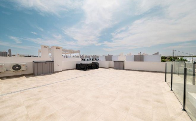 Resale - Apartment -
San Miguel de Salinas - Inland