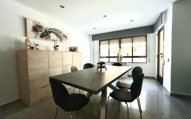 Resale - Apartment -
Torremendo - Costa Blanca